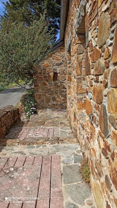 Charmante Petite Maison De Pecheur - Proche Ile De Brehat Et Gr34 Lézardrieux Eksteriør bilde